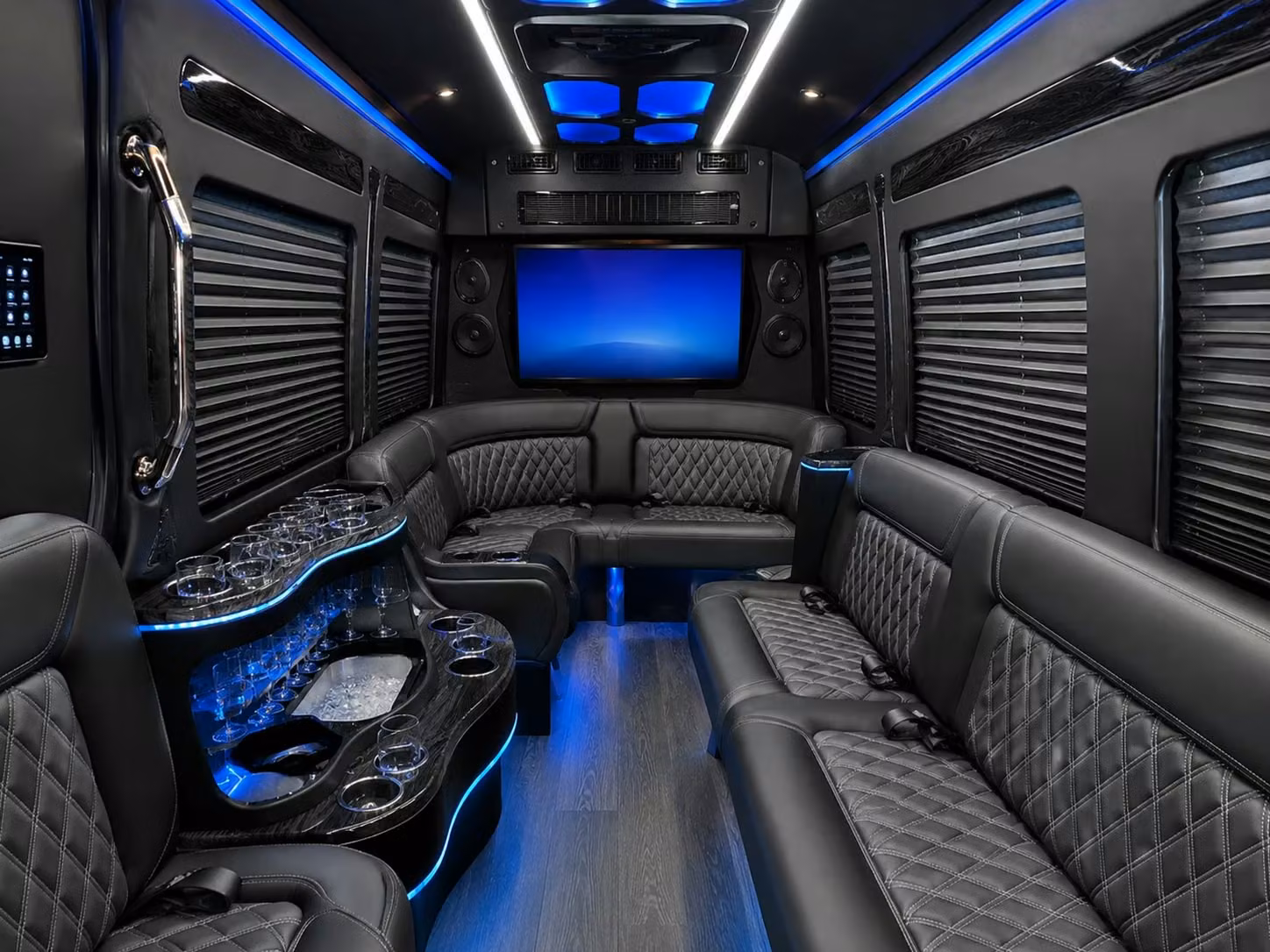 sports fan shuttles and game day transportation in sugar land